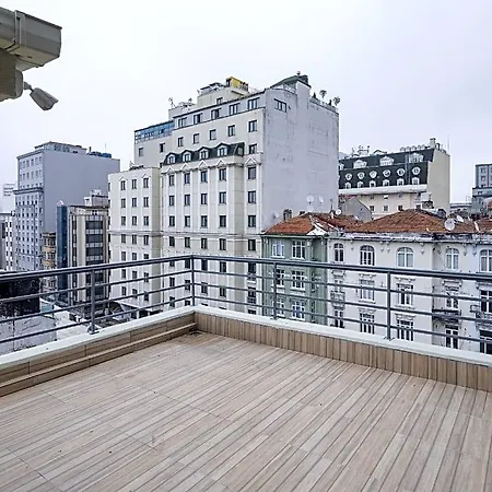 Roco Beyoglu 2*