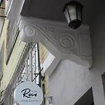 Roco Beyoglu 2*